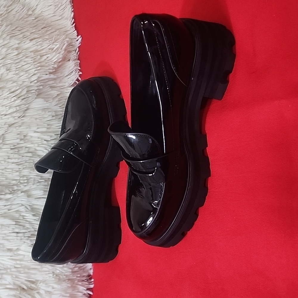 Marc Fisher Latika Lug Sole Loafer